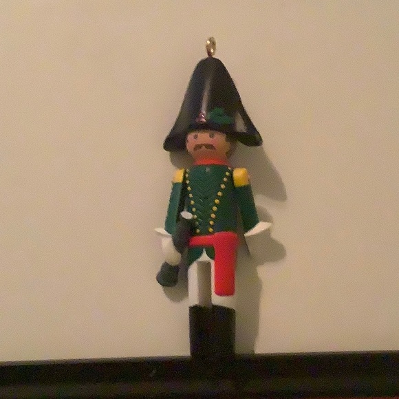 Hallmark Ornament - Picture 6 of 7